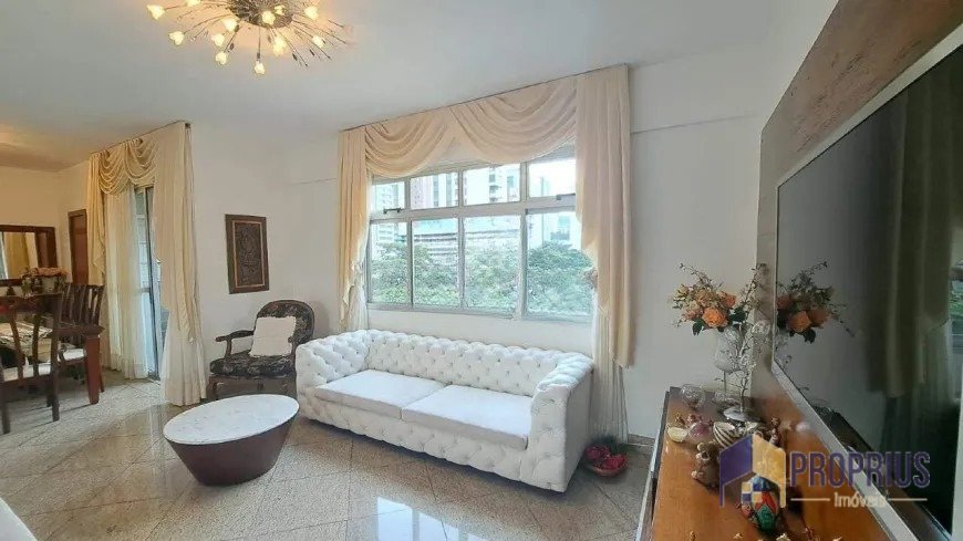 Apartamento com 4 quartos — Funcionários, Belo Horizonte