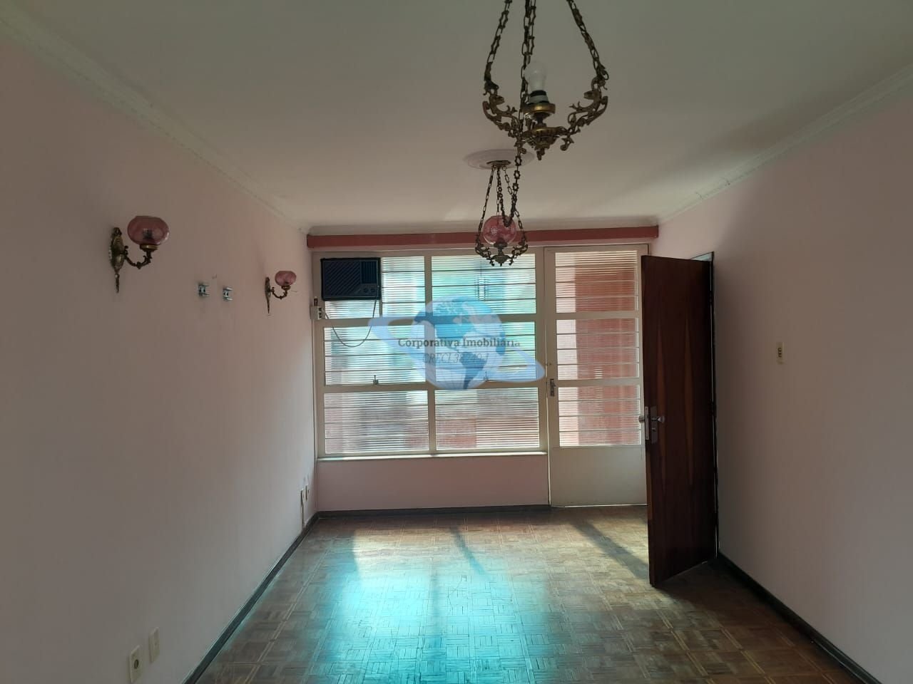 Casa com 320m² | Foto_migracao | 3