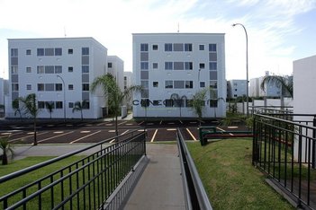 apartment em Rua Omar Mazzei Guimarães, Jardim Maria Luiza - Londrina - PR