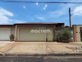 house em Rua Orivaldo Braga, Jardim São José - Ribeirão Preto - SP
