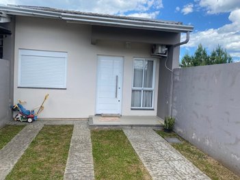 house em Rua José Pessuto, Nossa Senhora das Graças - Caxias do Sul - RS