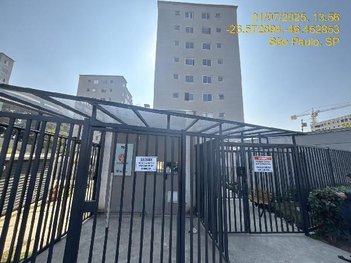 apartment em Avenida Adriano Bertozzi, Jardim Eliane - São Paulo - SP