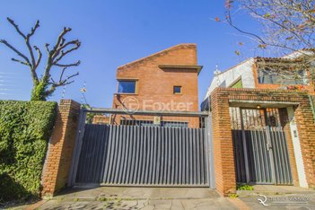 house em Rua de Souza Júnior, Medianeira - Porto Alegre - RS
