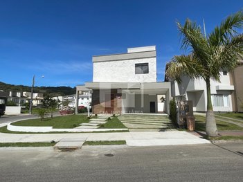 house em Rua da Quaresmeira Roxa, Cachoeira do Bom Jesus - Florianópolis - SC