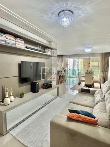 apartment em Rua 234, Meia Praia - Itapema - SC