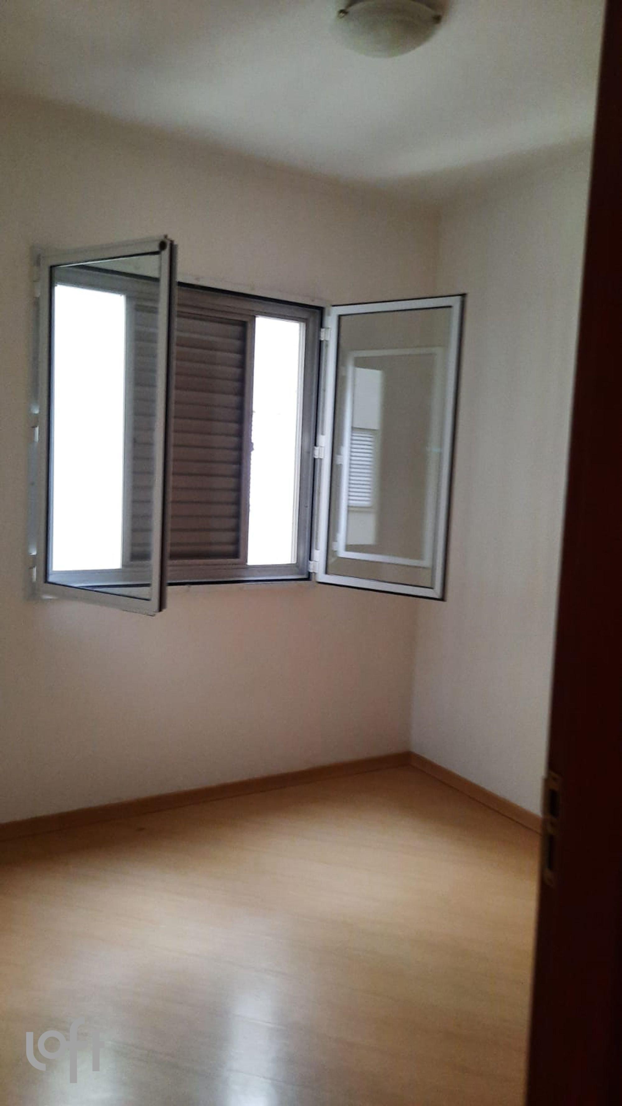 MASTER_BEDROOM
