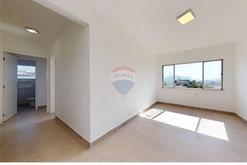 apartment em Rua Barcelos Domingos, Campo Grande - Rio de Janeiro - RJ