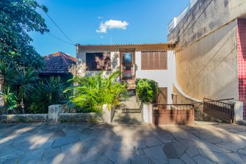 house em Rua Dário Totta, Teresópolis - Porto Alegre - RS