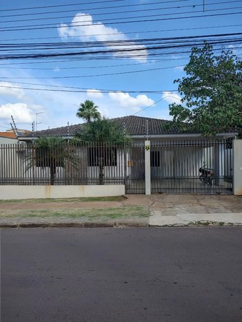 house em Rua Tabaetê, Jardim Tabaete - Maringá - PR