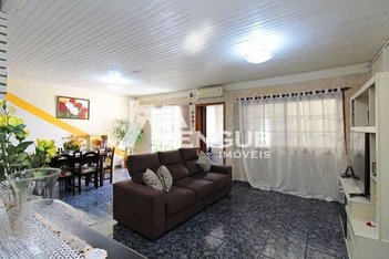 house em Avenida Salvador Leão, Sarandi - Porto Alegre - RS