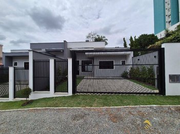 house em Rua Almirante Lucas A Boiteux, Escola Agrícola - Blumenau - SC