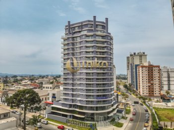 apartment em Rua Urbano Lopes, Cristo Rei - Curitiba - PR