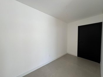 apartment em Rua Francisco Gouveia, Jurerê - Florianópolis - SC
