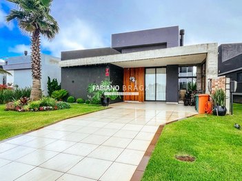 house em Avenida Diamante, Rainha do Mar - Xangri-Lá - RS