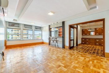 apartment em Avenida Ganzo, Menino Deus - Porto Alegre - RS