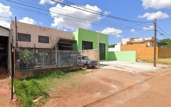 industrial em Rua Pioneira Gertrude Heck Fritzen, Jardim Universo - Maringá - PR