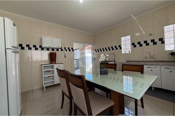 house em Rua Otacílio Ferreira dos Santos, Jardim Itamarati - Botucatu - SP