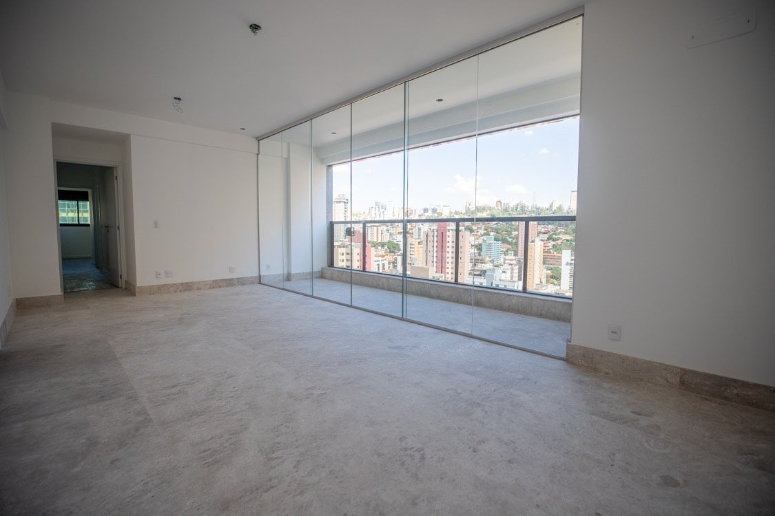 Apartamento com 4 quartos — Funcionários, Belo Horizonte