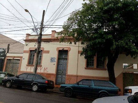 Cômodo Condomínio