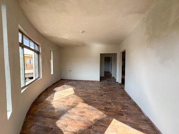 commercial_building em Rua Francisco Alves, Jardim Sônia Maria - Mauá - SP