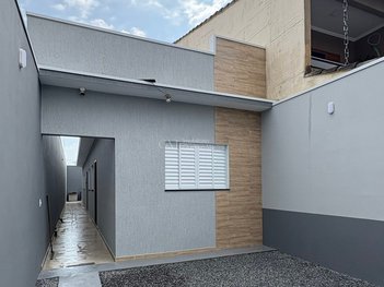 house em Rua Luiza de Araújo Silveira Cabreira, Jardim Cacique - Suzano - SP