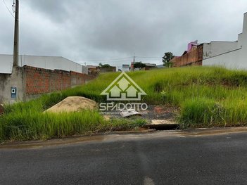 land_lot em Rua Professora Virginia Celeste Bentivenha, Residencial Lívia I - Botucatu - SP