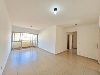 apartment em Rua Doutor Cardoso de Almeida, Centro - Botucatu - SP