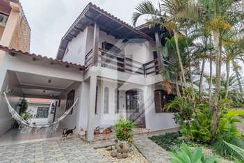 house em Tenente-Coronel André de Moraes Sarmento, Centro - Gravataí - RS