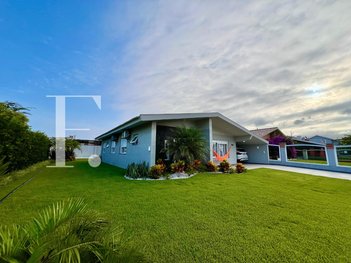 house em Rua Rio Guarita, Centro - Xangri-Lá - RS