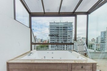apartment em Rua Mata Bacelar, Auxiliadora - Porto Alegre - RS