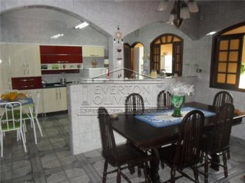 house em Rua Arthur Gaspar Viana, Jardim Santa Maria - Jacareí - SP