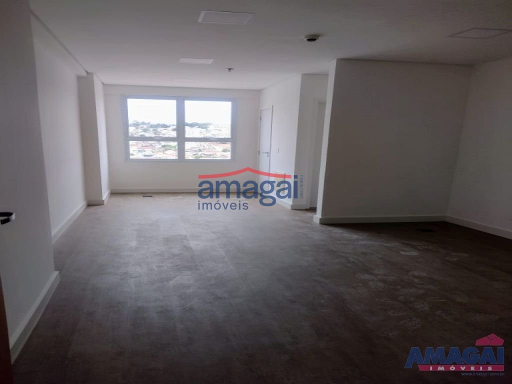 WhatsApp Image 2025-08-25 at 17.22