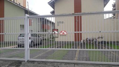 house em Rua Luiz Lyria Martinez, Martim de Sá - Caraguatatuba - SP