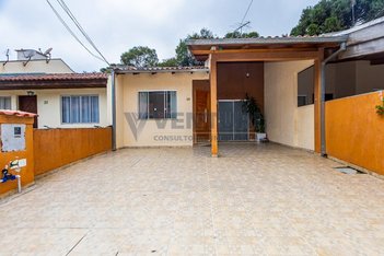 house em Rua Santina Manzoque Zen, Itália - São José dos Pinhais - PR