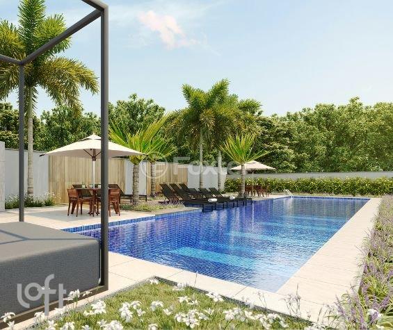 piscina-com-deck-de-madeira-e-espreguicadeiras