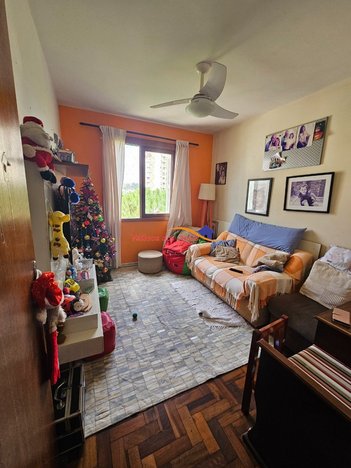 apartment em Rua Itaboraí, Jardim Botânico - Porto Alegre - RS