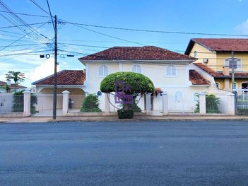 house em Rua Michigan, Iguaçu - Londrina - PR