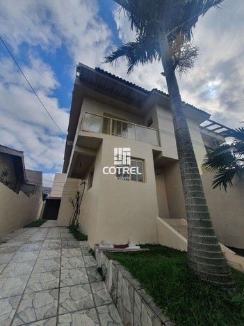 house em Rua Doutor Leovegildo Leal de Moraes, Camobi - Santa Maria - RS