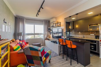 apartment em Rua Doutor João Inácio, Navegantes - Porto Alegre - RS