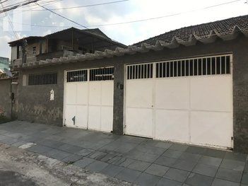 house em Rua Sebastião Francisco de Moura, Califórnia - Nova Iguaçu - RJ