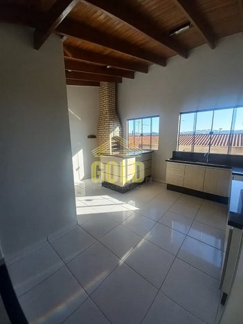 house em Rua Atílio Prudente de Mello, Heimtal - Londrina - PR