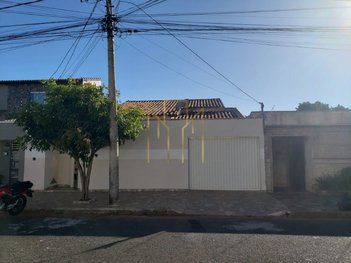 house em Rua Francisco Candido Xavier, Alto Umuarama - Uberlândia - MG