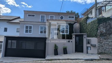 house em Rua Monsenhor Manfredo Leite, Agronômica - Florianópolis - SC