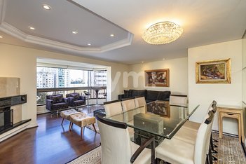 apartment em Avenida Iguaçu, Água Verde - Curitiba - PR