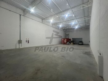 industrial em Avenida Eunice Cavalcante de Souza Queiroz, Parque Residencial Lorençoni - Jundiaí - SP