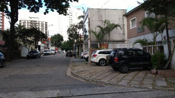 Cômodo Condomínio