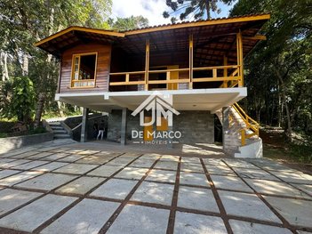 house em Rua Eloy de Martini, Parque das Fontes - Campos do Jordão - SP