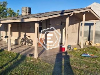 house em Avenida Ana Paula, Rainha do Mar - Xangri-Lá - RS