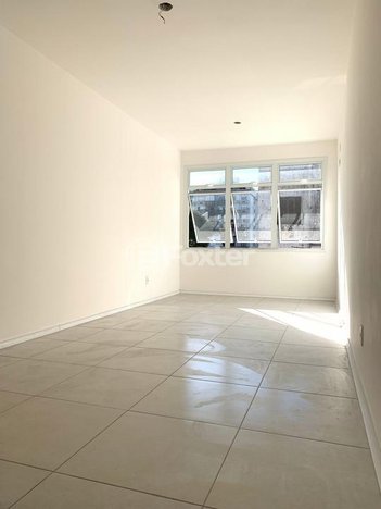 office em Avenida Alegrete, Petrópolis - Porto Alegre - RS