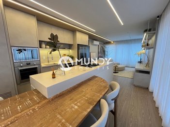 apartment em Rua Jorge Cherem, Jurerê - Florianópolis - SC